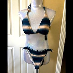 Vix Paul Ahermanny Bikini and Matching Coverup. Coverup Size S. Bikini Size L
